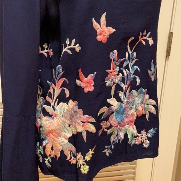 Karen Kane Embroidered Top in Navy - Picture 10 of 16